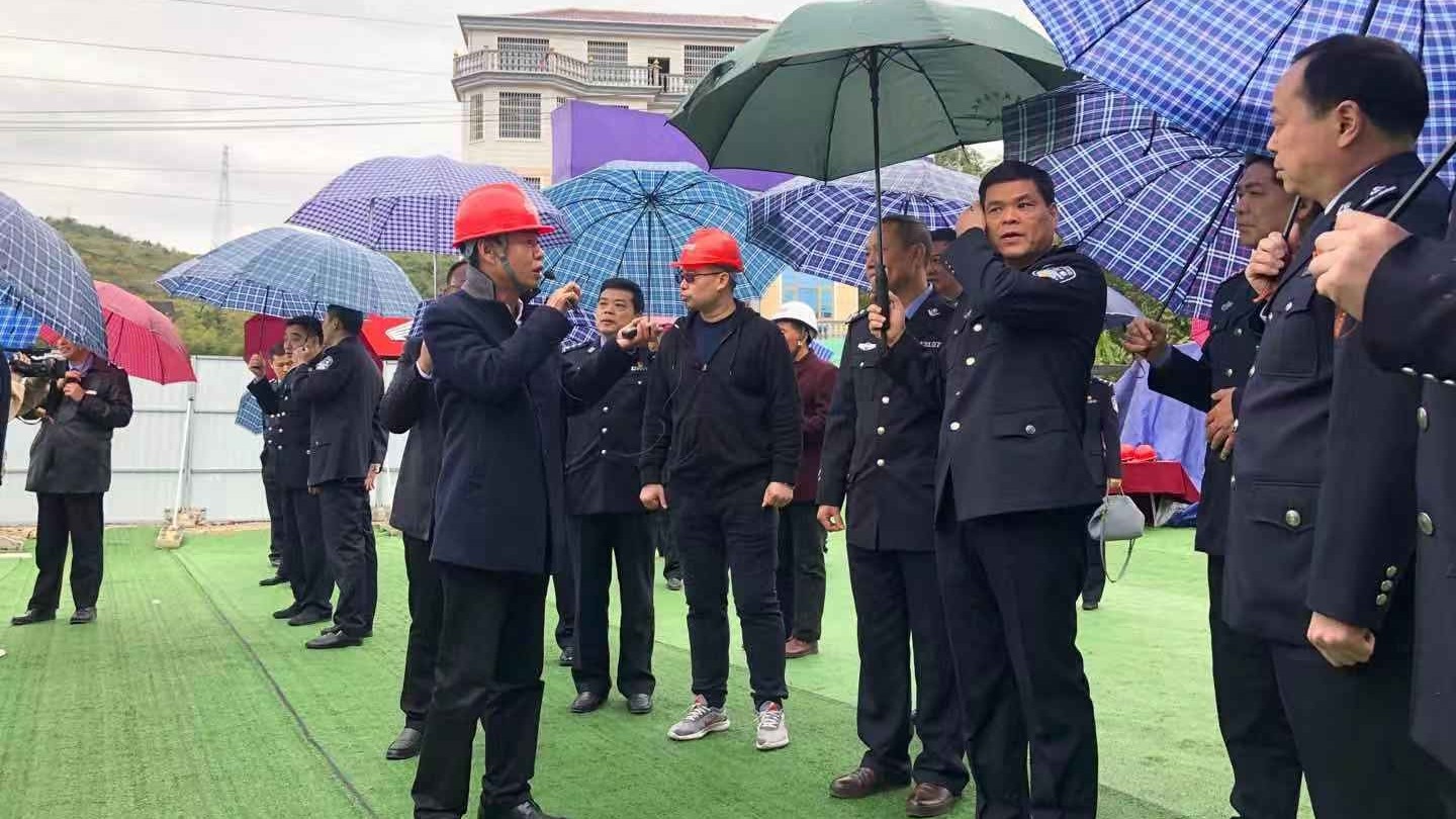 王成良副市長率婁底市公安系統觀摩團赴中連項目考察裝配式建筑